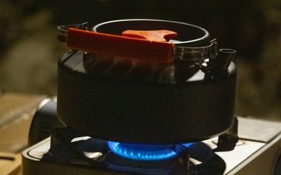 Comparing Portable Stoves: Alcohol, Butane, and Solid Fuel